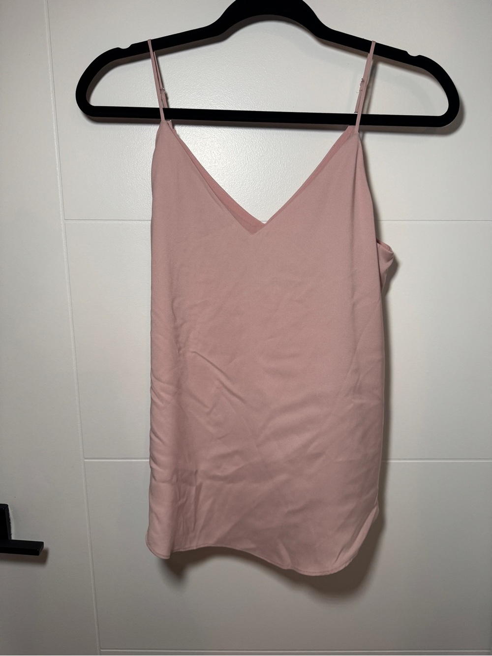 Express Dusty Pink V-Neck Spaghetti Strap Camisole